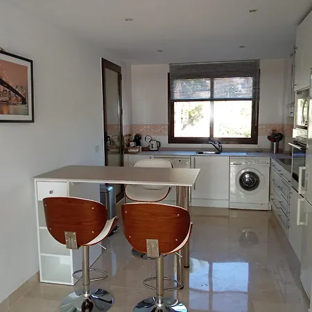 Atico Con Vista Al Mar Y Cerca Campos De Golf Apartment Estepona