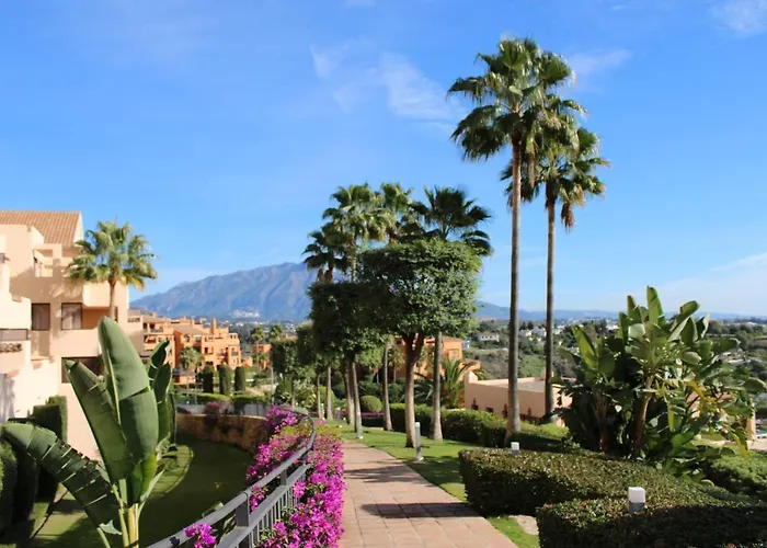Daire Atico Con Vista Al Mar Y Cerca Campos De Golf Estepona