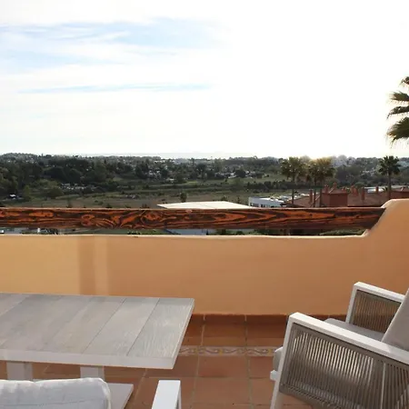ático Con Vista Al Mar Y Cerca Campos De Golf Apartamento Estepona