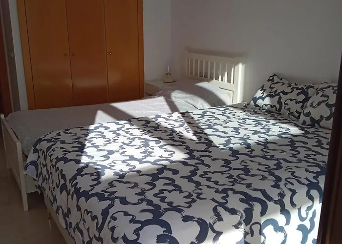 Lejlighed Atico Con Vista Al Mar Y Cerca Campos De Golf Estepona